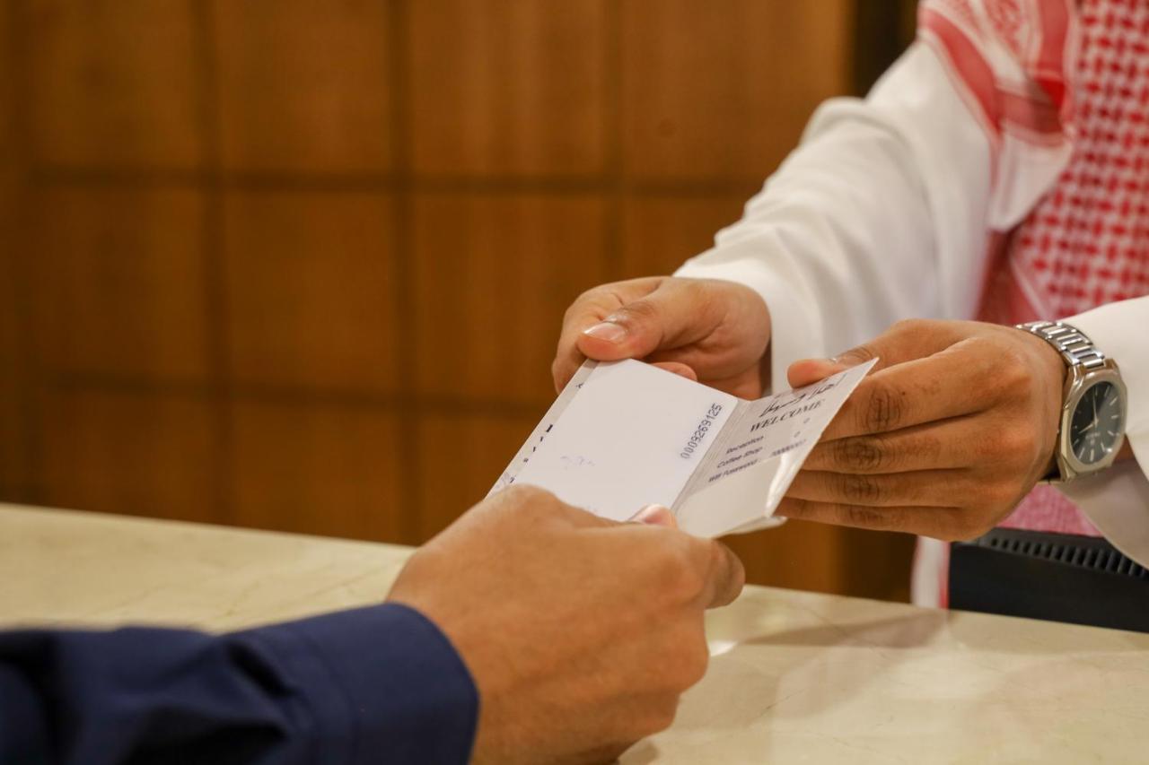 مبيت الخبر للأجنحة الفندقية Ал Хубар Екстериор снимка